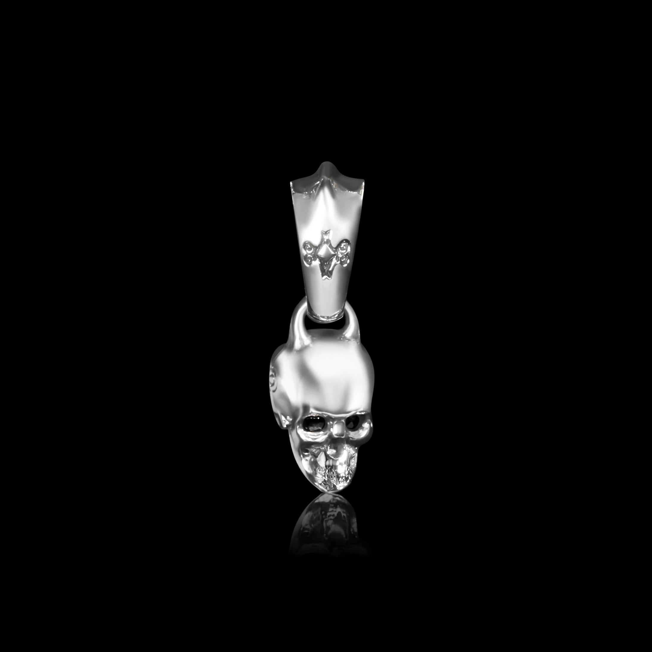 Black Diamond Skull Pendant