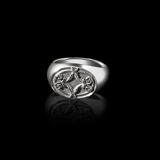 Signature Motif Signet Ring